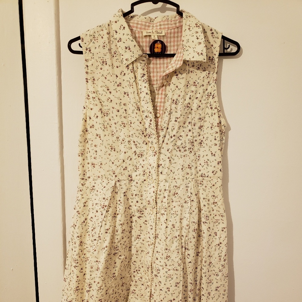 Hem & Thread Laura Ashley inspired floral dress - Picture 2 of 4